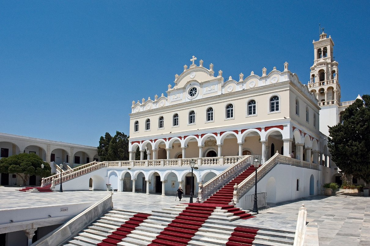 Tinos_panagia_evangelistria